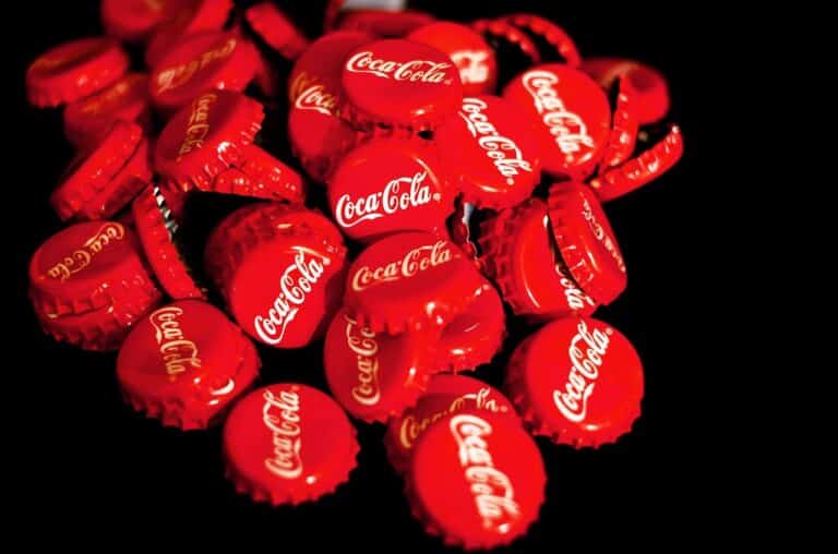 Coca-Cola seleciona pretos e pardos recém-formados para vagas de Trainee